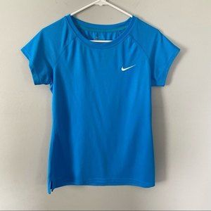 Nike Dri-Fit Light Blue  short sleeve workout shirt Medium